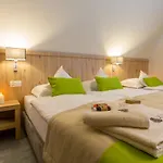 Aparthotel Grand Tatry - Miejsce Na Wyjatkowy Dla Ciebie I Twojej Rodziny! - Sauna I Jacuzzi Wliczone W Cene Pobytu - 10 Minut Pieszo Od Term Bania 3*