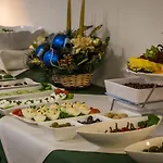 아파트호텔 Grand Tatry - Miejsce Na Wyjatkowy Dla Ciebie I Twojej Rodziny! - Sauna I Jacuzzi Wliczone W Cene Pobytu - 10 Minut Pieszo Od Term Bania 비아우카 타트르잔스카