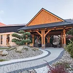 Grand Tatry - Miejsce Na Wyjatkowy Dla Ciebie I Twojej Rodziny! - Sauna I Jacuzzi Wliczone W Cene Pobytu - 10 Minut Pieszo Od Term Bania 3*
