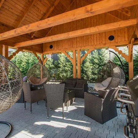 Grand Tatry - Miejsce Na Wyjatkowy Dla Ciebie I Twojej Rodziny! - Sauna I Jacuzzi Wliczone W Cene Pobytu -10 Minut Pieszo Od Term Bania Hotel apartamentowy
