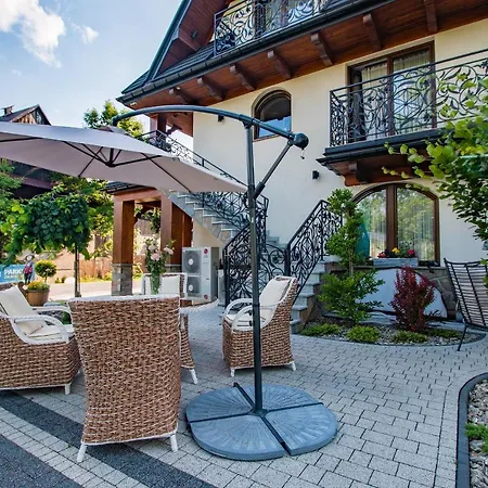 Grand Tatry - Miejsce Na Wyjatkowy Dla Ciebie I Twojej Rodziny! - Sauna I Jacuzzi Wliczone W Cene Pobytu -10 Minut Pieszo Od Term Bania 3*