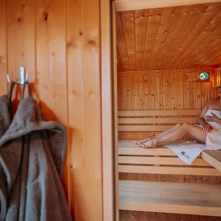 Grand Tatry - Miejsce Na Wyjatkowy Dla Ciebie I Twojej Rodziny! - Sauna I Jacuzzi Wliczone W Cene Pobytu - 10 Minut Pieszo Od Term Bania Bialka Tatrzanska