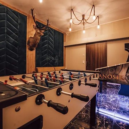 Hotel apartamentowy Grand Tatry - Miejsce Na Wyjatkowy Dla Ciebie I Twojej Rodziny! - Sauna I Jacuzzi Wliczone W Cene Pobytu -10 Minut Pieszo Od Term Bania 3*