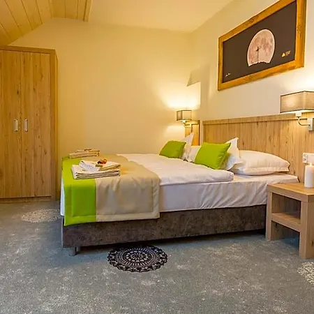 Grand Tatry - Miejsce Na Wyjatkowy Dla Ciebie I Twojej Rodziny! - Sauna I Jacuzzi Wliczone W Cene Pobytu - 10 Minut Pieszo Od Term Bania Aparthotel 3*