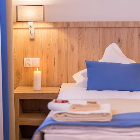 Lägenhetshotell Grand Tatry - Miejsce Na Wyjatkowy Dla Ciebie I Twojej Rodziny! - Sauna I Jacuzzi Wliczone W Cene Pobytu - 10 Minut Pieszo Od Term Bania 3*