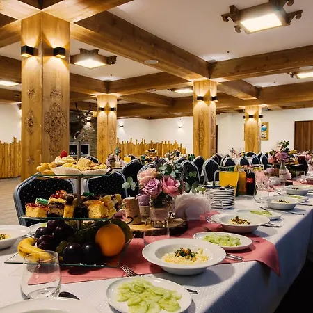 Grand Tatry - Miejsce Na Wyjatkowy Dla Ciebie I Twojej Rodziny! - Sauna I Jacuzzi Wliczone W Cene Pobytu -10 Minut Pieszo Od Term Bania Hotel apartamentowy 3*